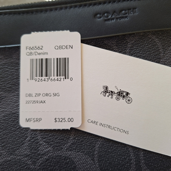 Coach Double Zip Travel Organizer In Signature Canvas NWT - Picture 12 of 12